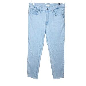 Good American Women’s Light Wash Skinny Jeans Fray Hem Size 12 / 31